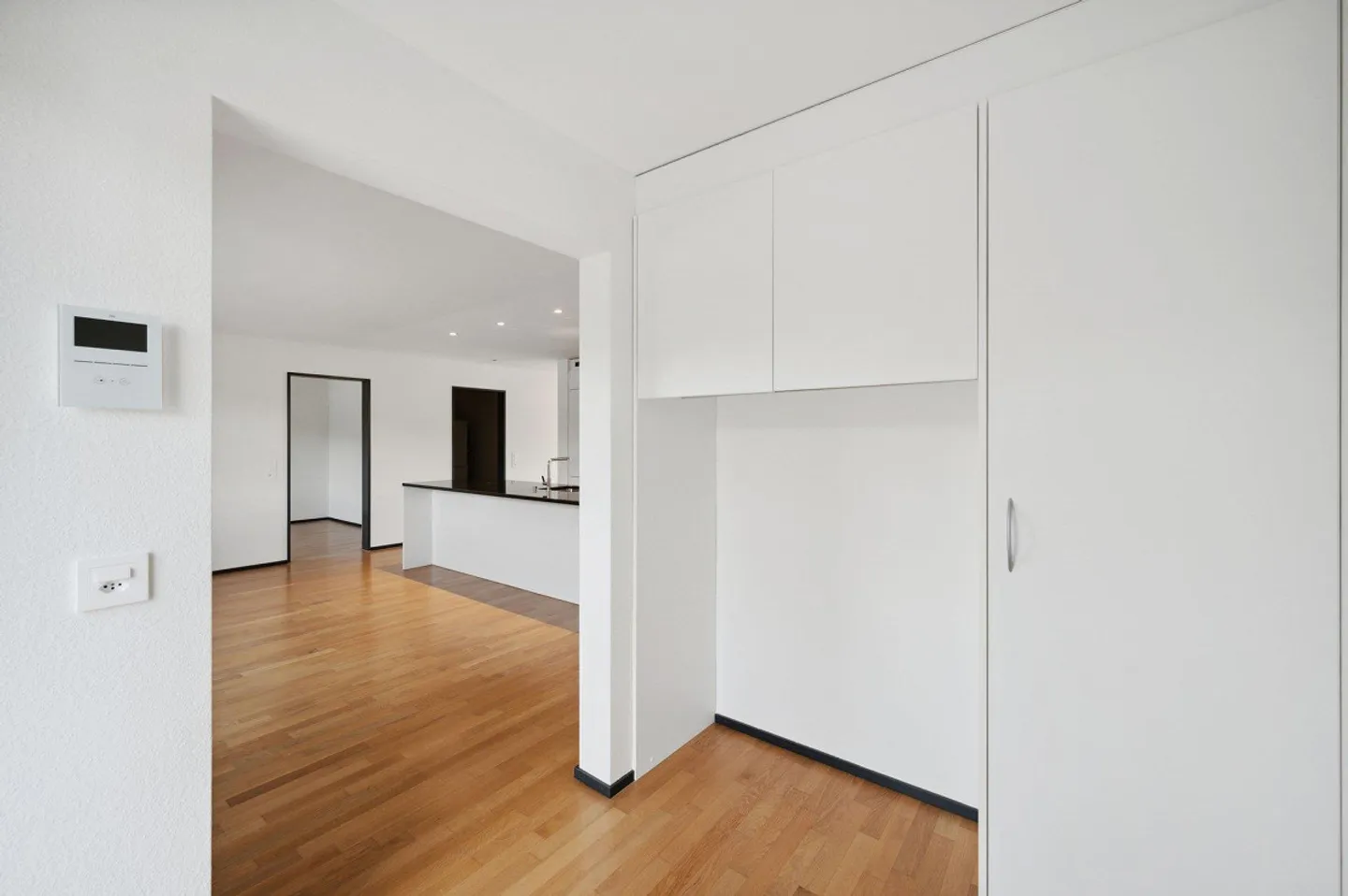 RENT WITHOUT DEPOSIT - cozy apartment with balcony - Photo 8 of 10