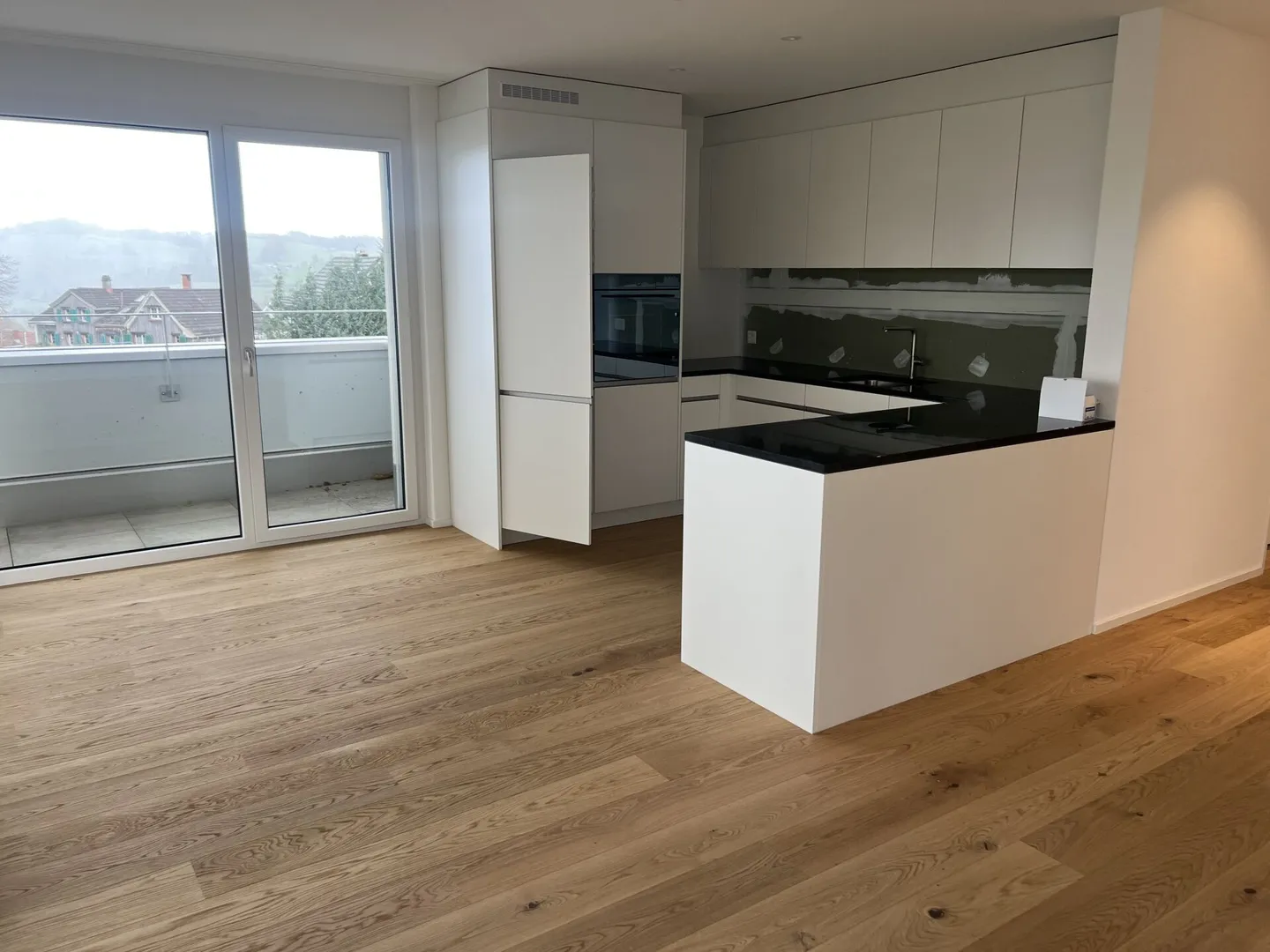 Apartment for sale - Photo 1 of 53