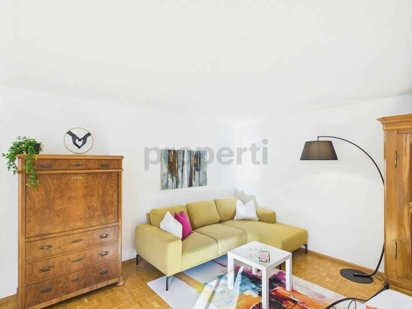 Appartamento accogliente di 3,5 stanze a Bottmingen - Foto 1 di 10