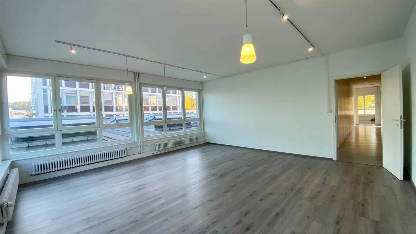 Büro 5 Zimmer - Foto 6 von 13