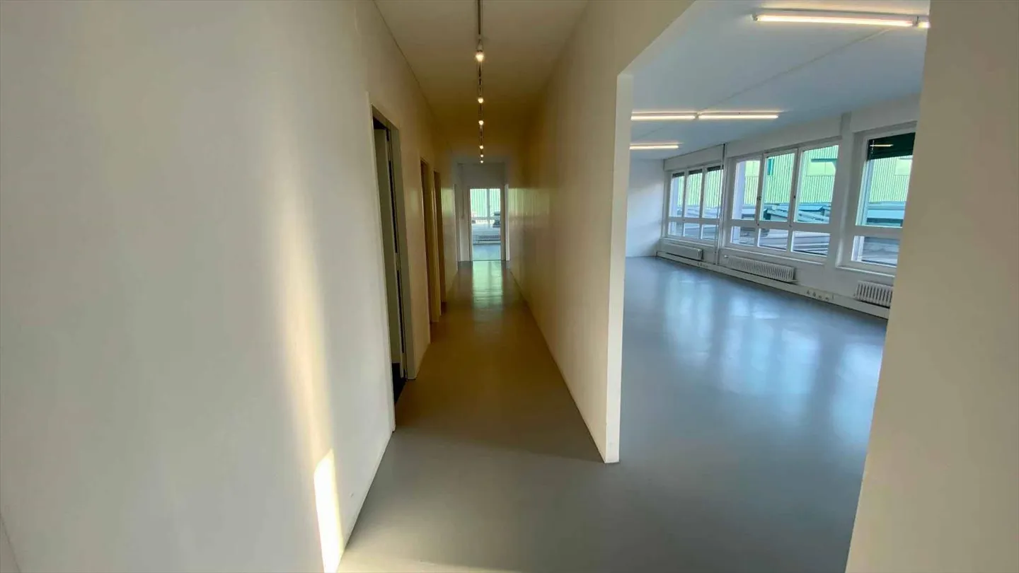 Büro 5 Zimmer - Foto 11 von 13