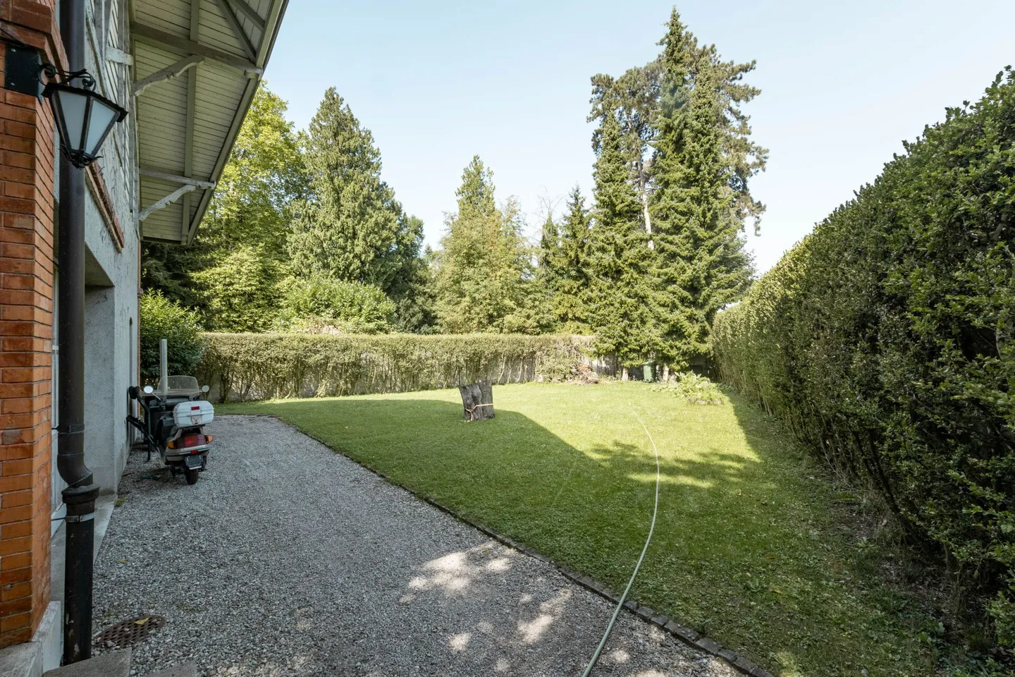 Casa multifamiliare versatile vicino al lago - Hünibach - Foto 6 di 24