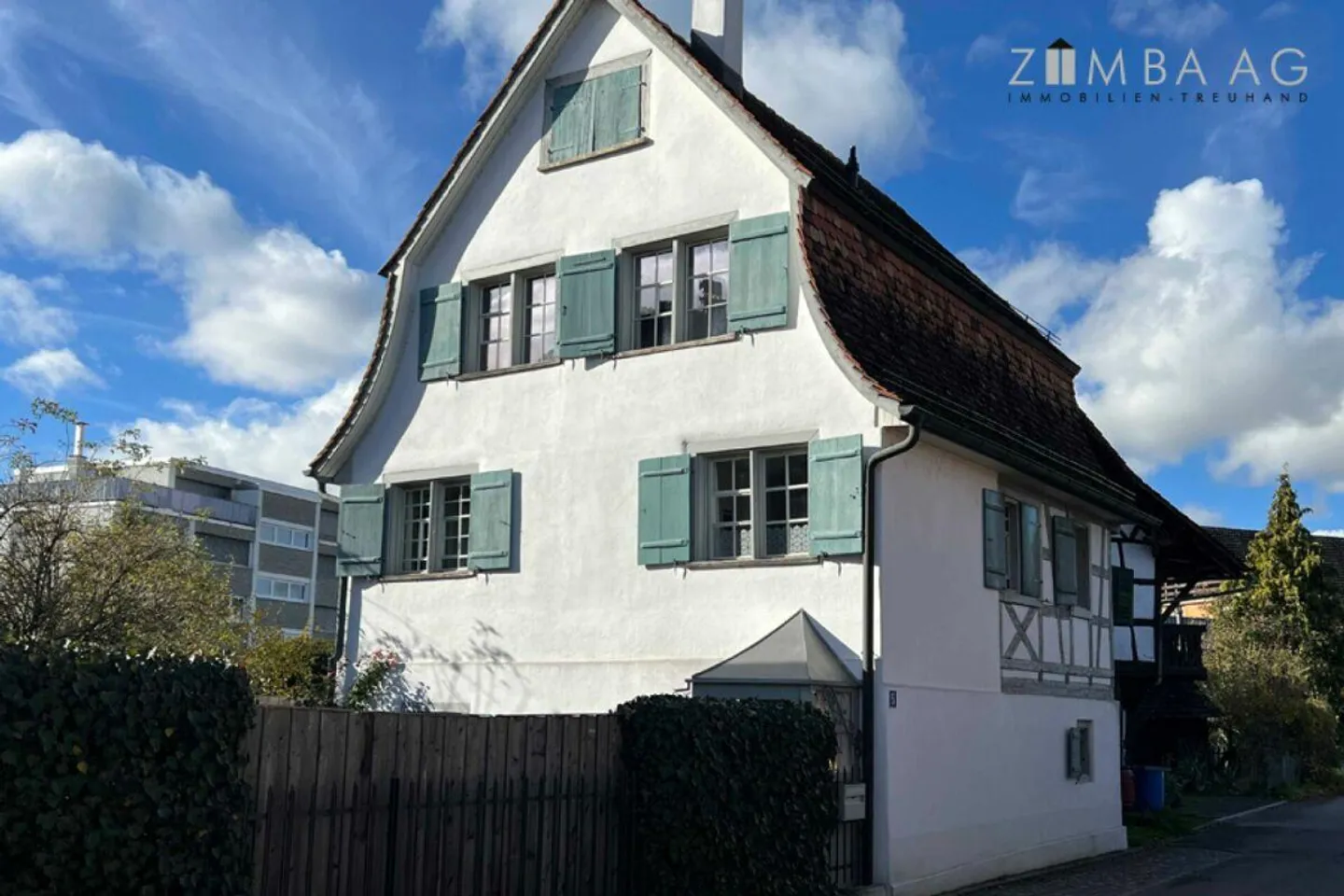 Maison individuelle historiquement de haute qualité - Photo 2 sur 24