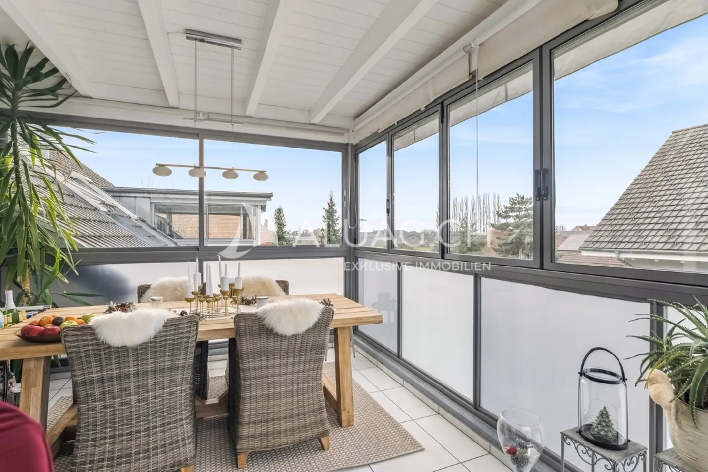 Comfortable Duplex Apartment with Loggia - Photo 9 of 17