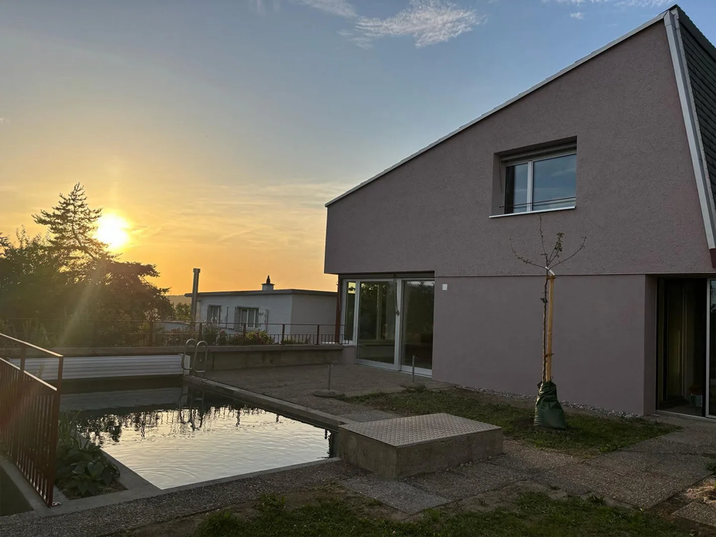 6.5-Room Single-Family Home with Pool and Double Garage in Arlesheim for Rent - Photo 12 of 12