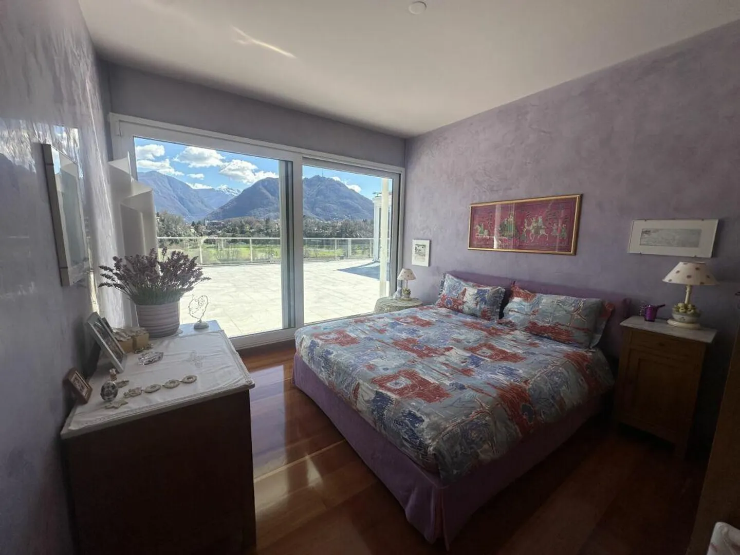 Bellissimo appartamento di 6 stanze con grande terrazza - Foto 7 di 11