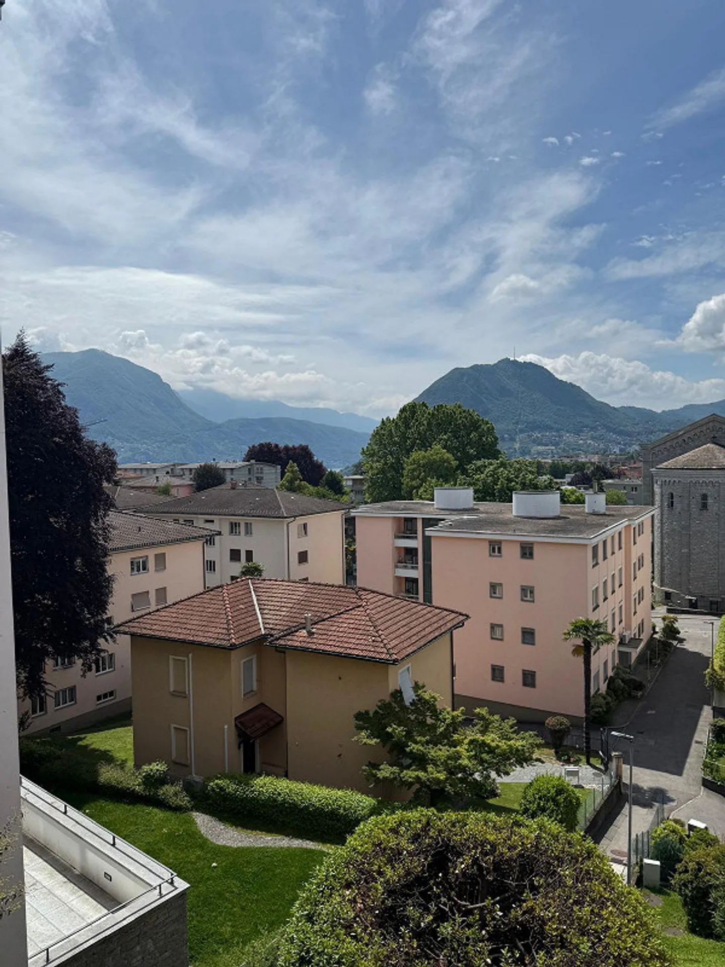 STRATEGICO 2,5 A LUGANO: ID 23864 - Foto 1 di 12