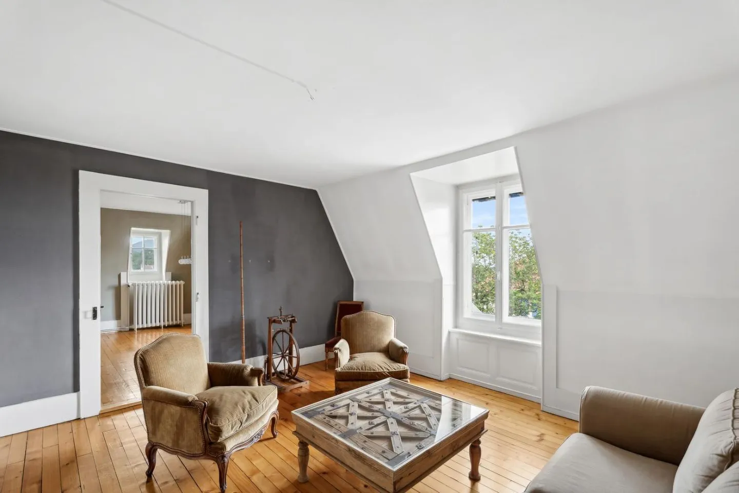 Belle maison familiale avec prestige au cœur de la nature - Photo 7 sur 8