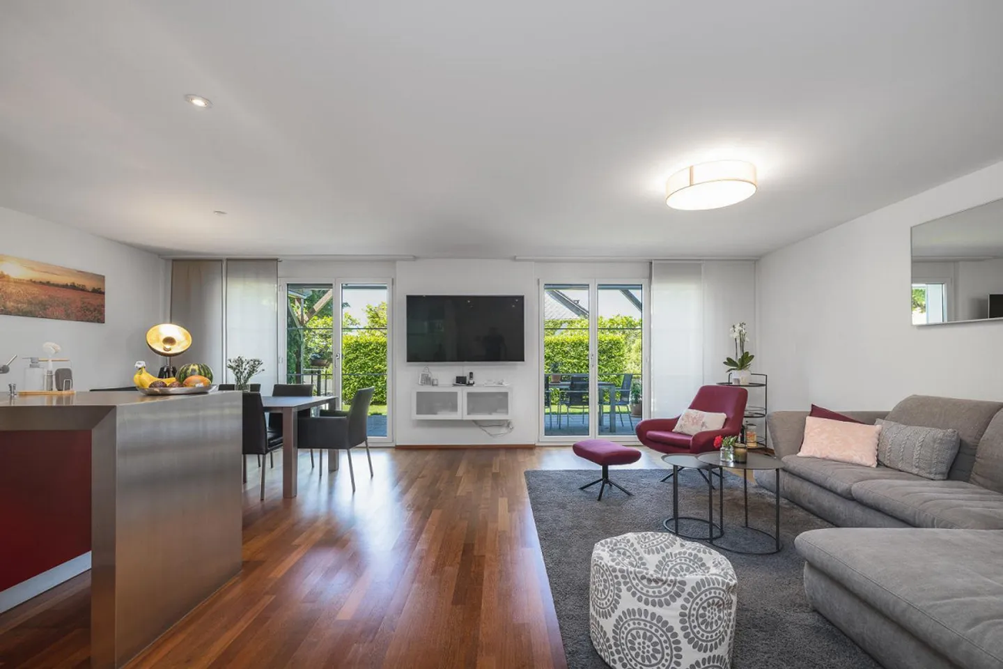 Dream apartment with sunny garden - Photo 3 of 13