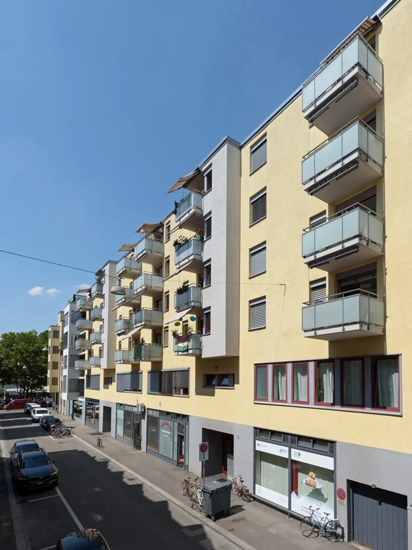 Spazio commerciale in affitto vicino a Langstrasse - Foto 1 di 7