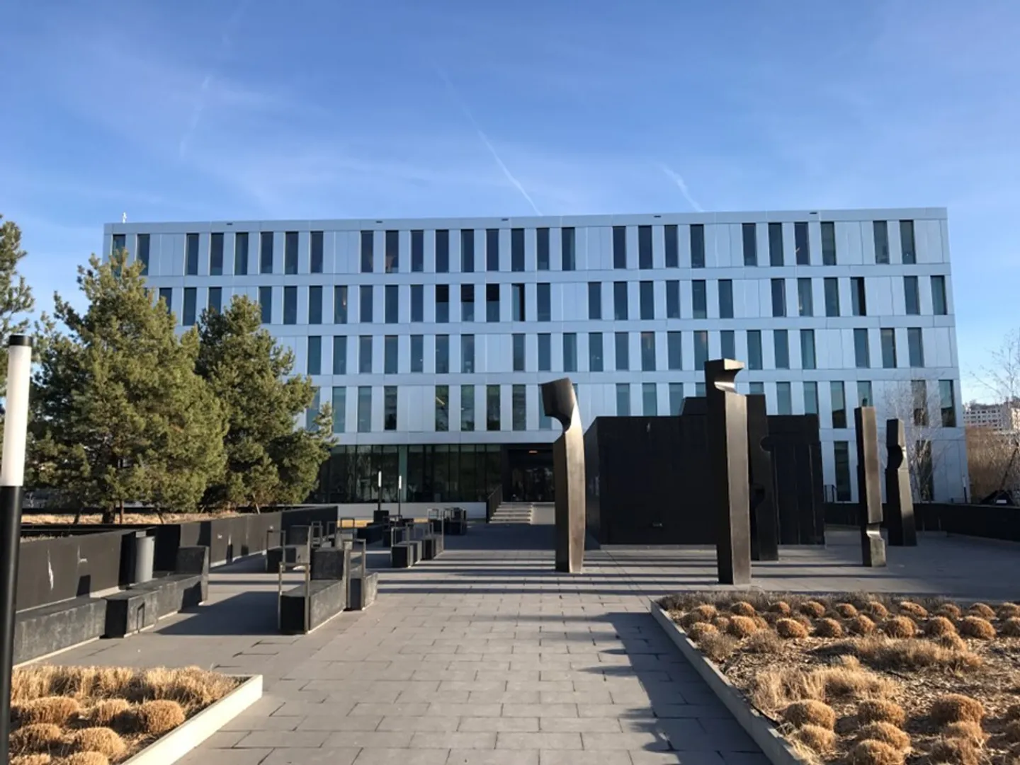 Place de Parc Intérieure à Renens - Photo 2 sur 2