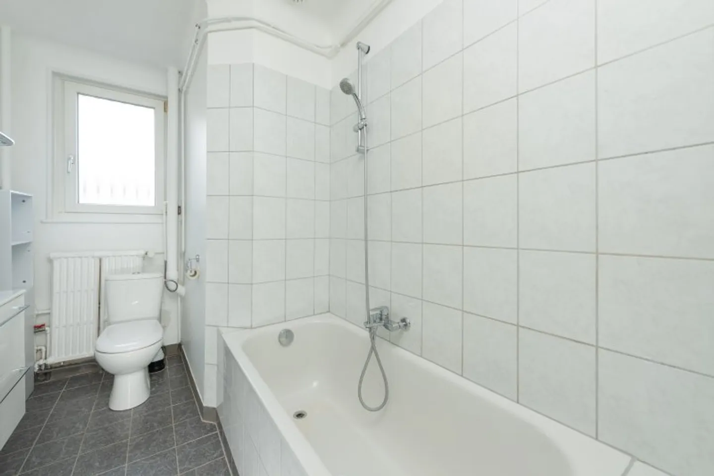 01270 - 3.5 Room Apartment - Av. de la Gare 13 - Monthey - Photo 4 of 10