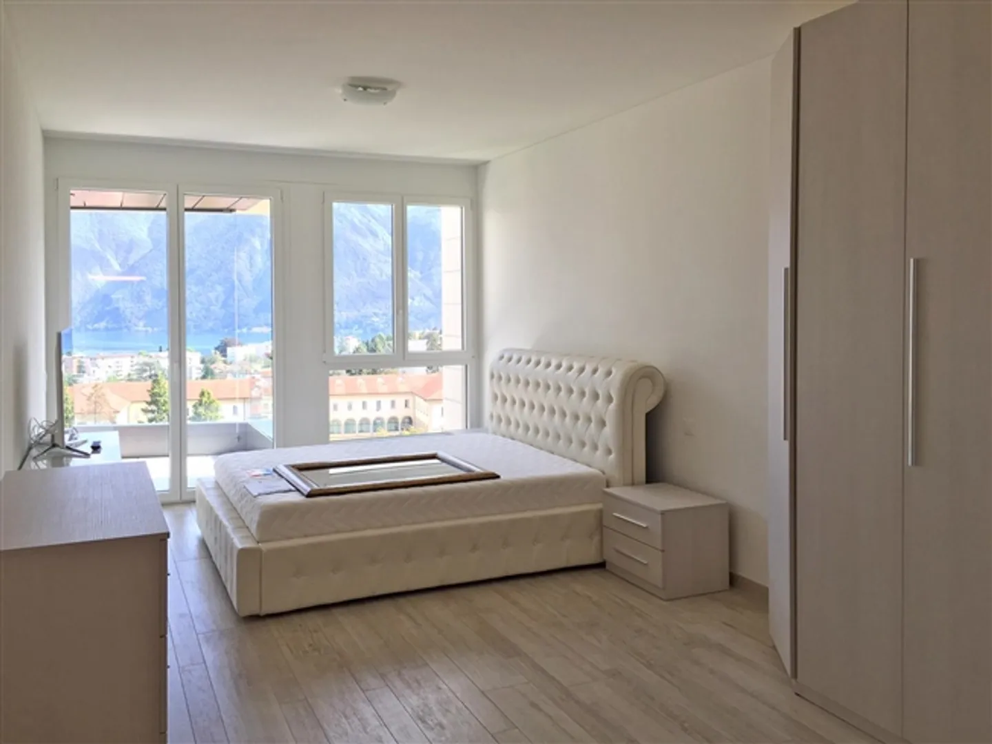 Apartment for rent in Lugano, Switzerland - Photo 5 of 10