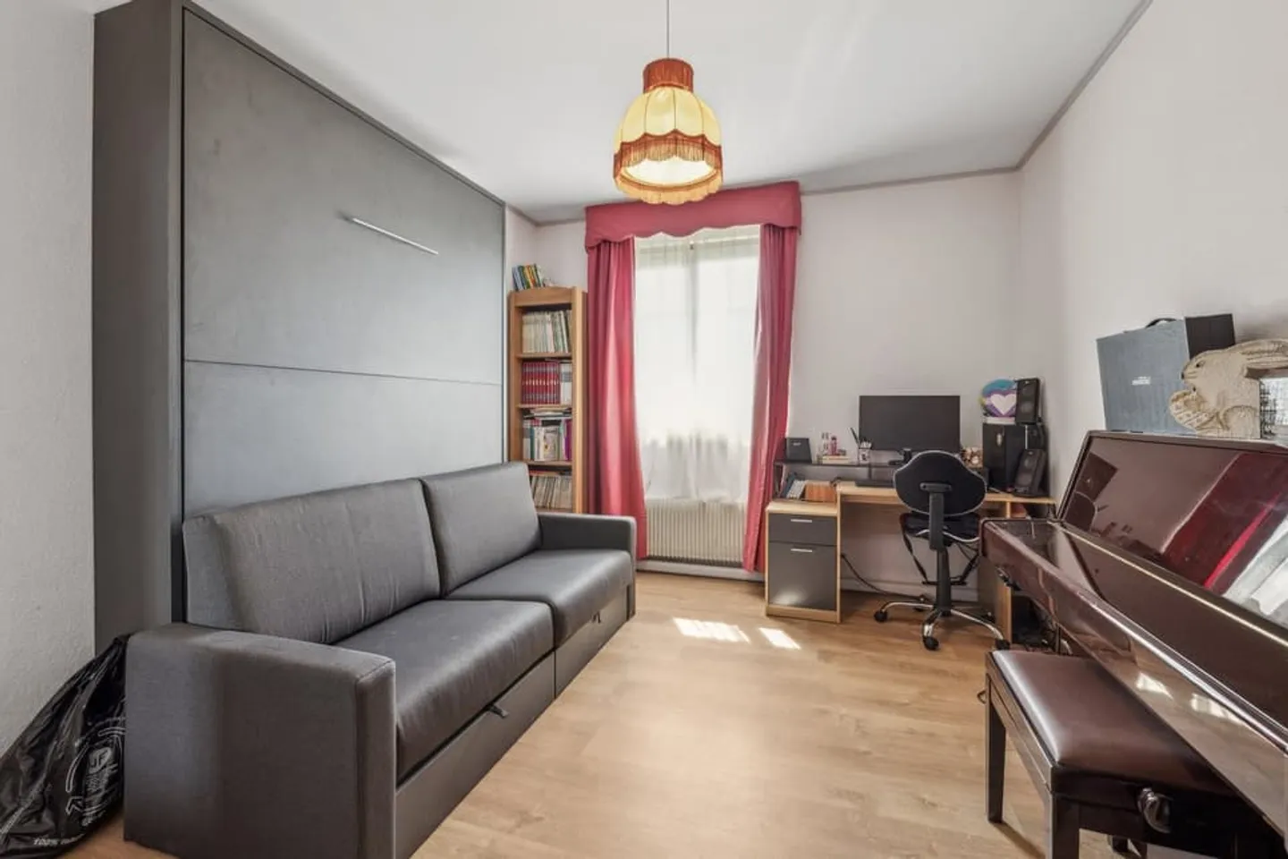 Exklusiv - BESETZTE VIAGER OHNE MIETE - PRÄCHTIGE VILLA MIT POOL - Foto 10 von 12