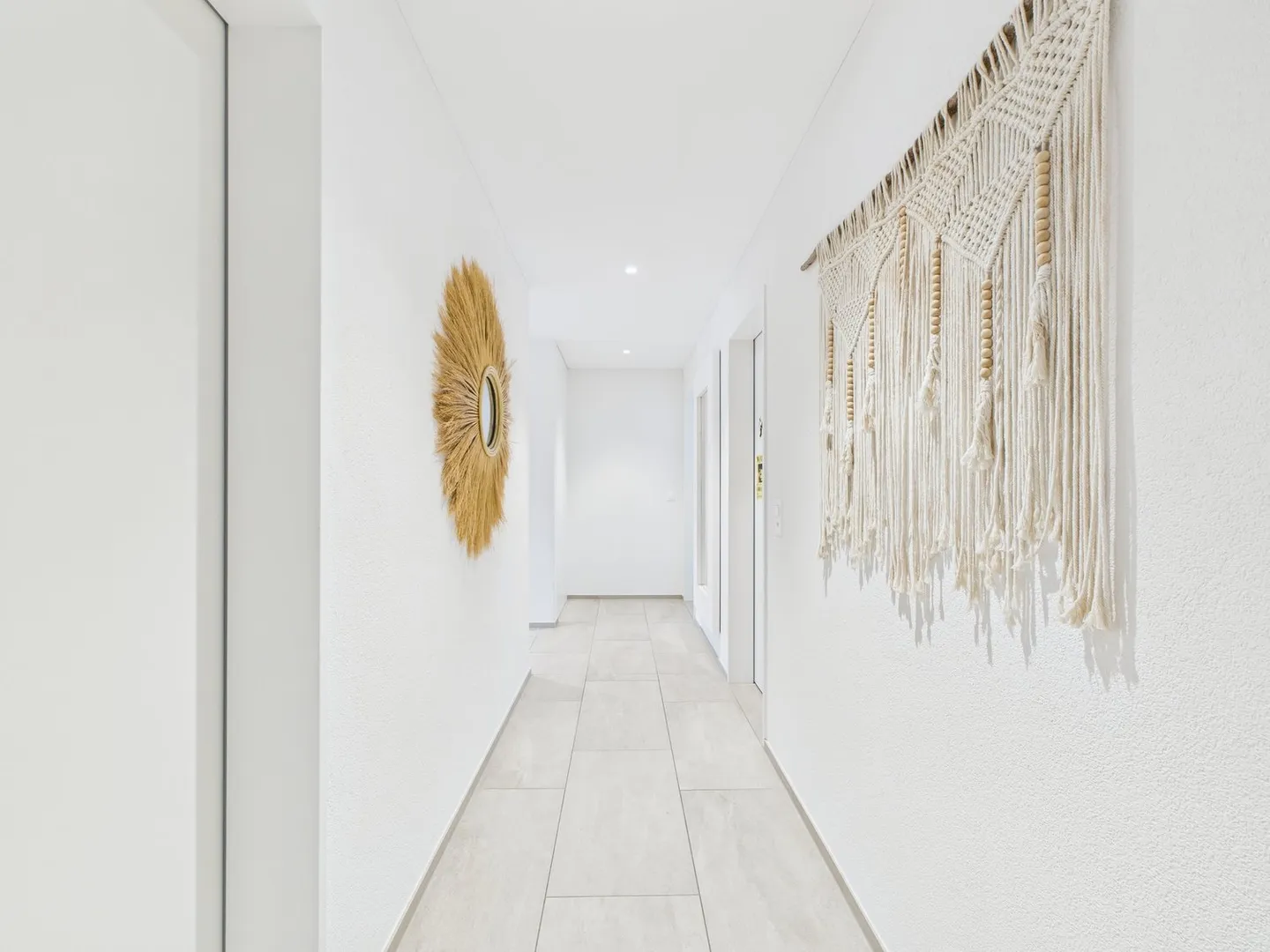 Exklusive Neubauwohnung mit schönem Ausblick - Foto 5 von 21