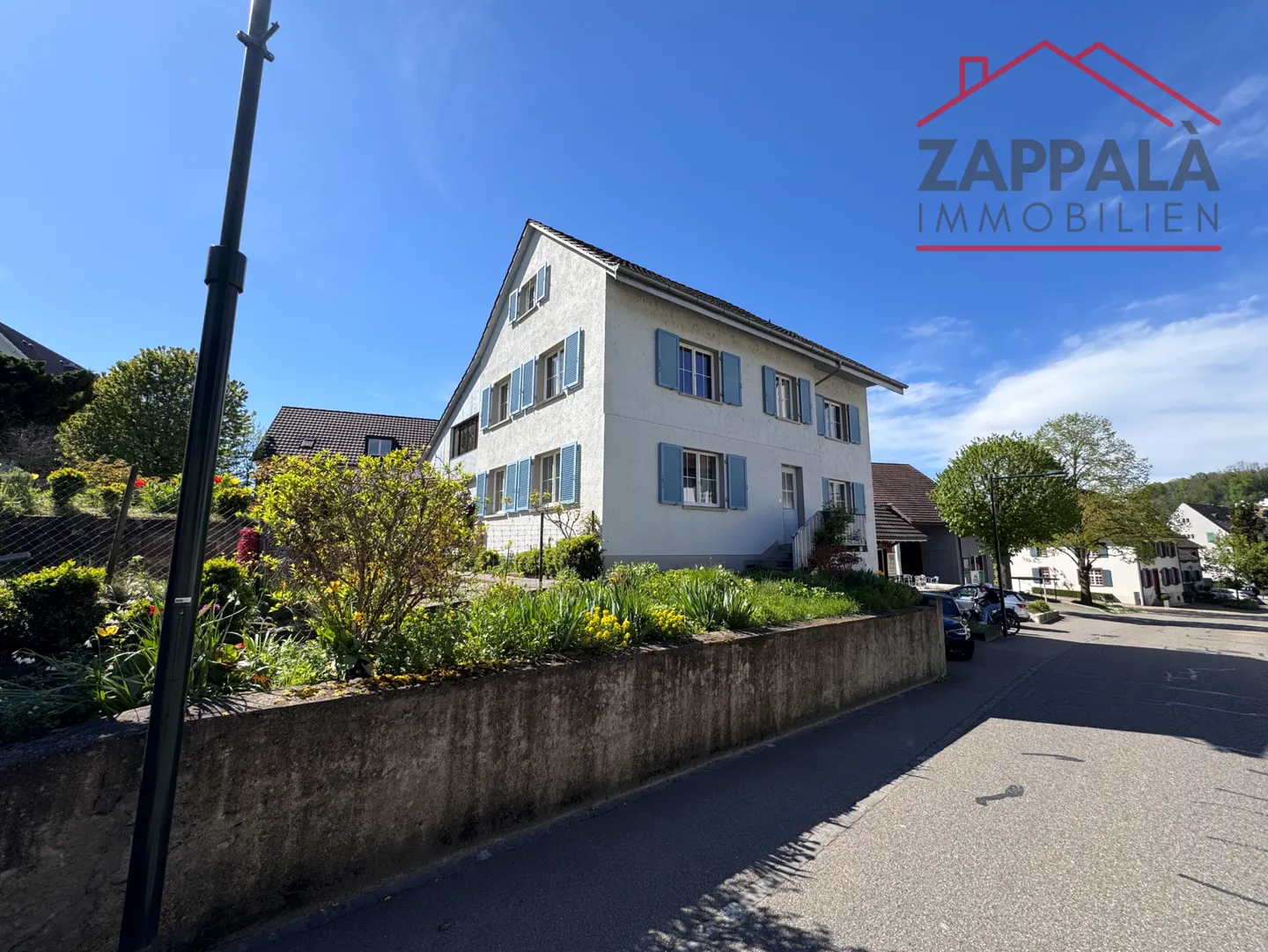 Charming 3-room apartment with large garden in Biel-Benken (BL) - Photo 2 of 11