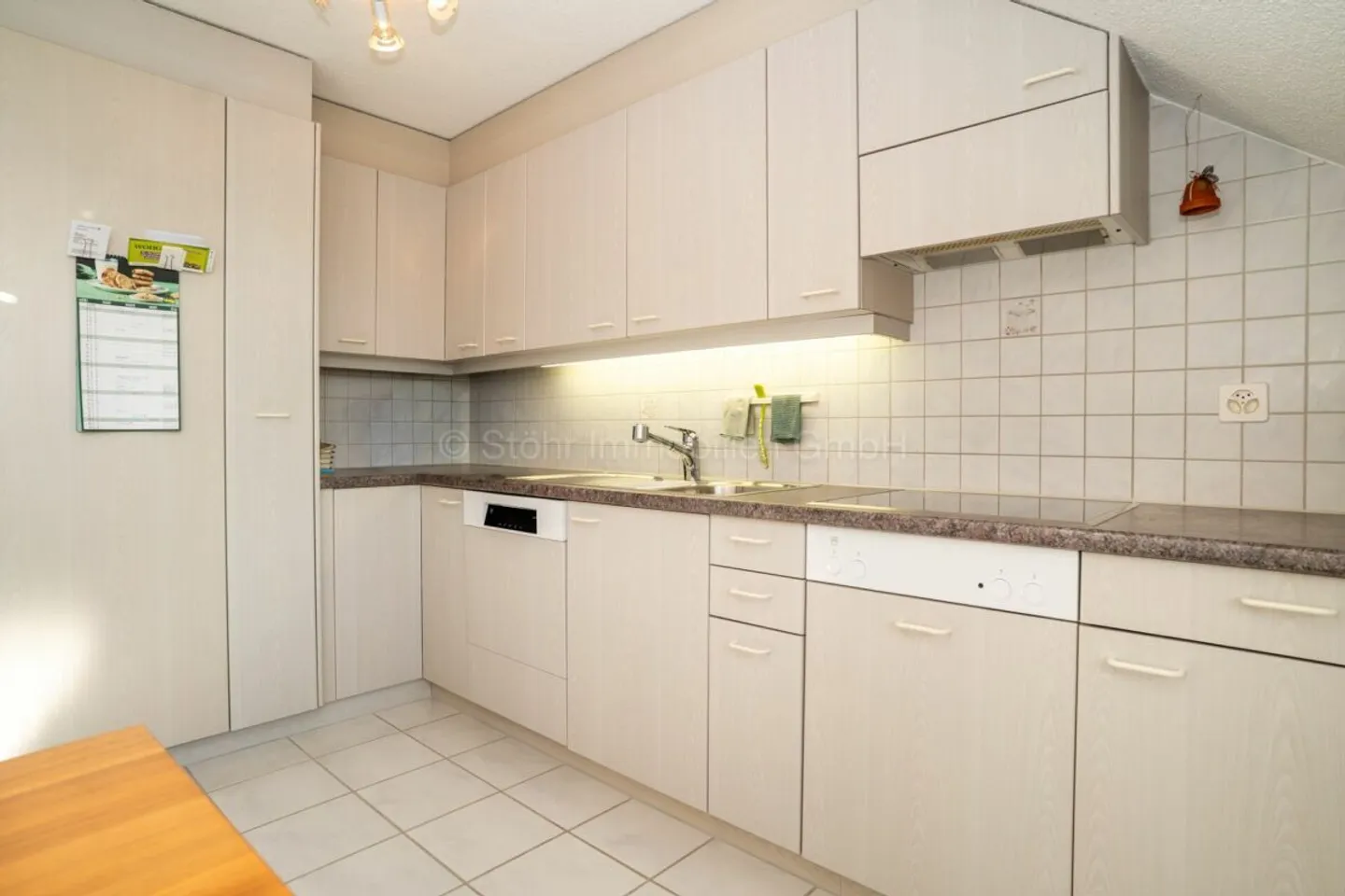 Charmante Dachwohnung in Neftenbach - Foto 18 von 20
