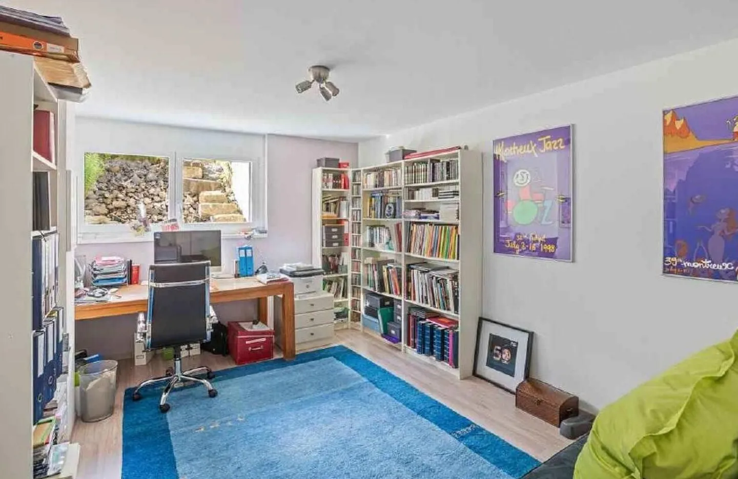 MAGNIFICENT SPACIOUS HOUSE WITH LARGE GARDEN - Photo 5 of 6