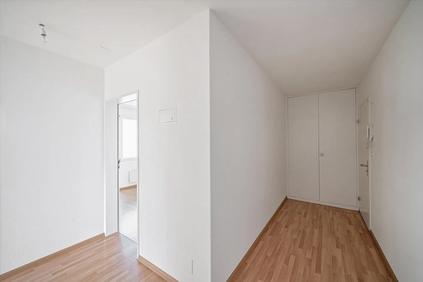 Appartement 3.5 pièces en face du Horburgpark - Photo 11 sur 12