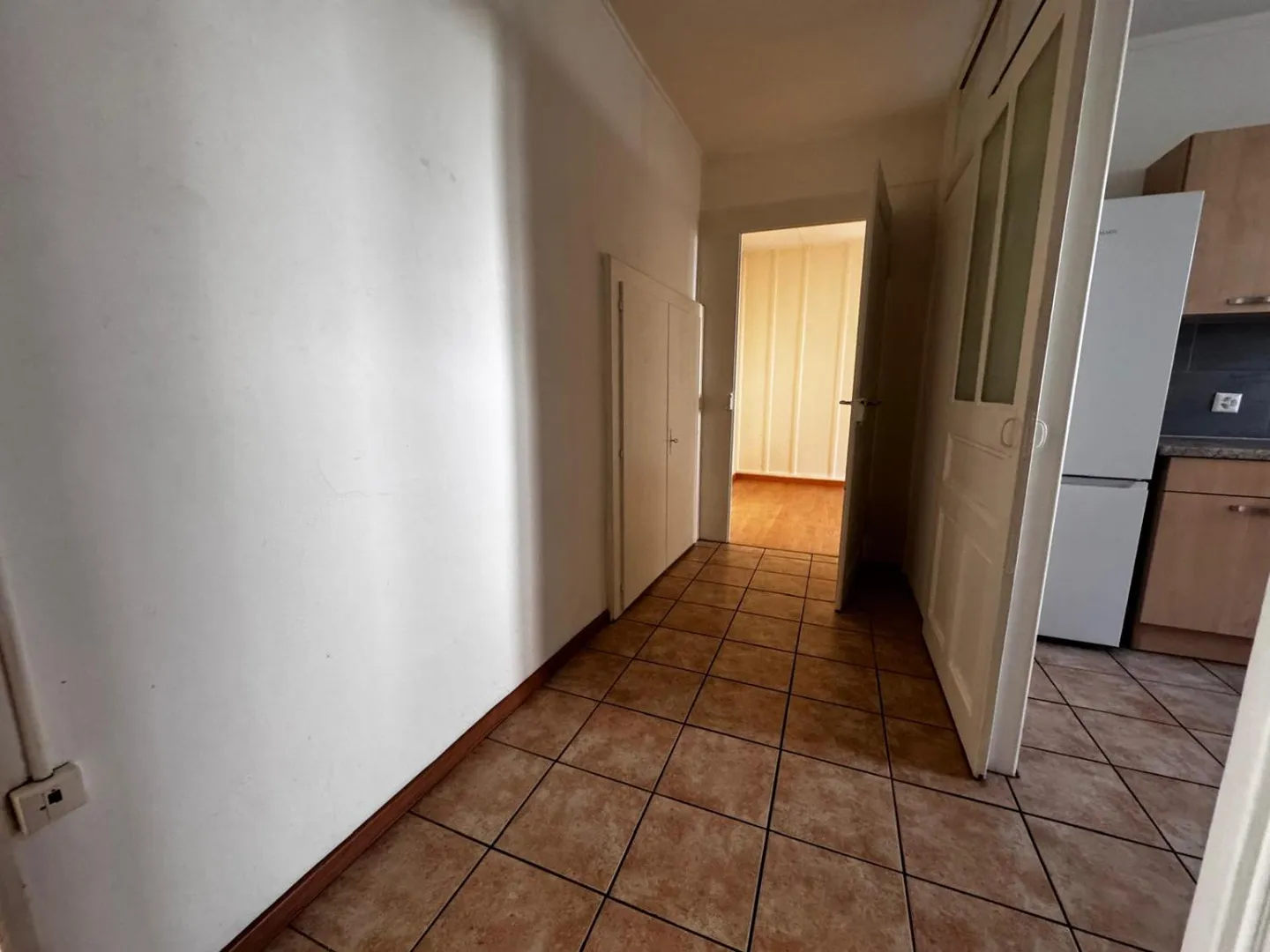 Charming 3-room apartment - Photo 2 of 6