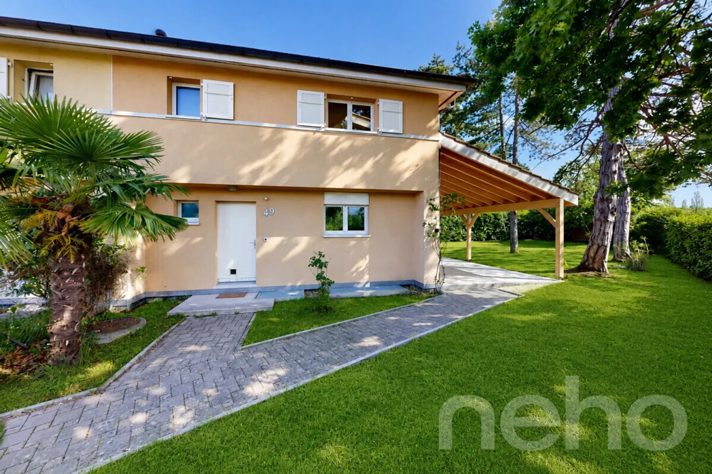 Casa a schiera angolare con ampio giardino a Vessy - Foto 1 di 12