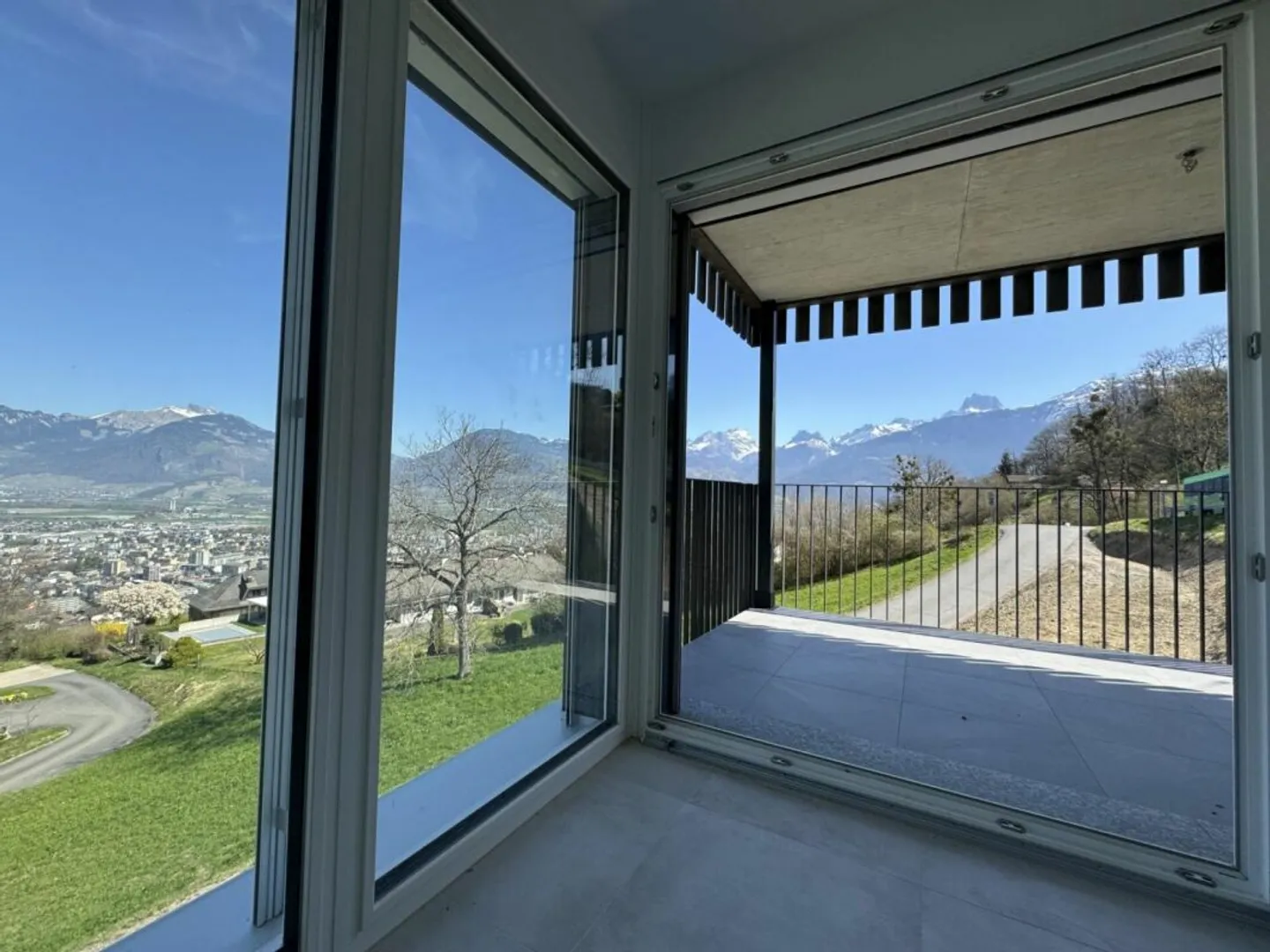 Individual Villa "En Rarin" 4.5 rooms in Monthey (Choëx) - Photo 23 of 31