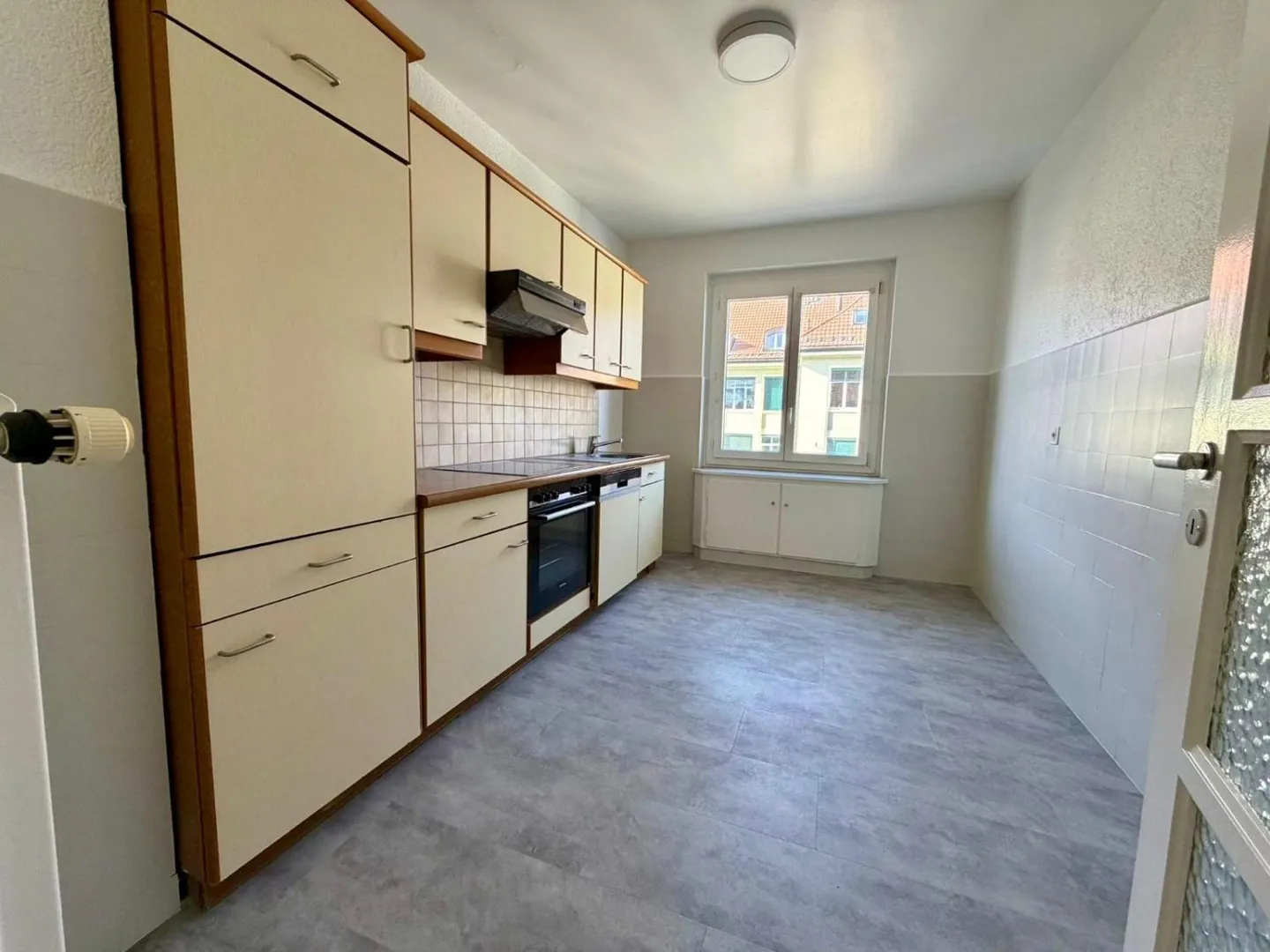 3.5 Room Apartment - Photo 3 of 6