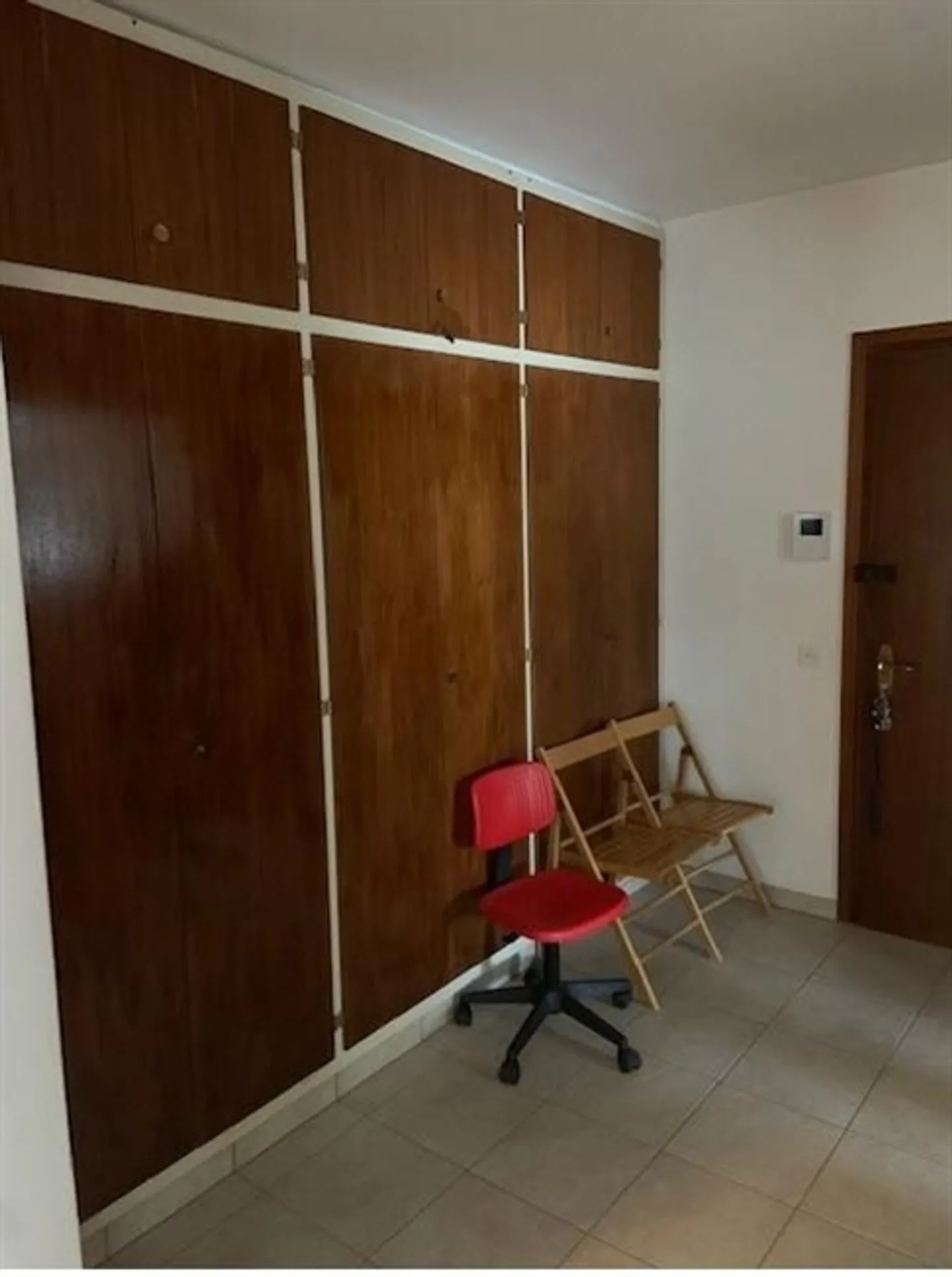 «Appartamento 3.5 locali a Losone con posteggio esterno / 3.5 Zimmer-Wohnung in Losone mit Aussenparkplatz» - Foto 6 di 17