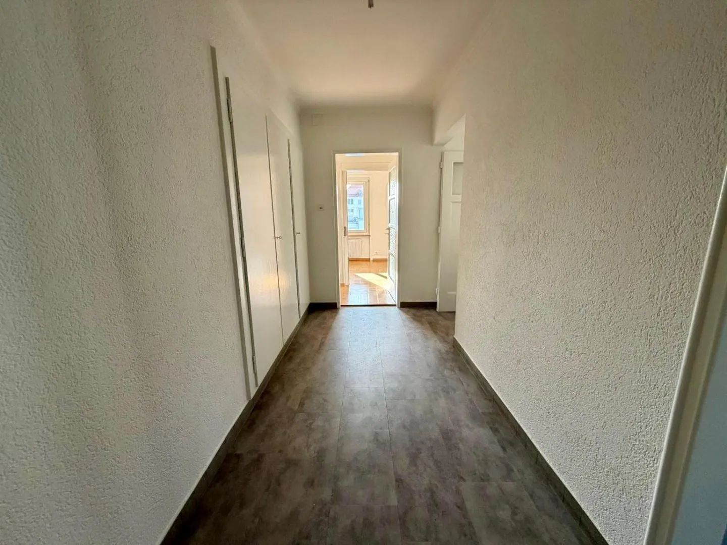 3.5 Room Apartment - Photo 6 of 6