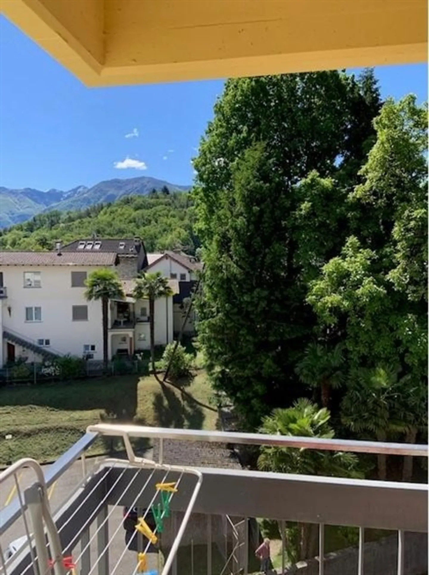 «Appartamento 3.5 locali a Losone con posteggio esterno / 3.5 Zimmer-Wohnung in Losone mit Aussenparkplatz» - Foto 14 di 17