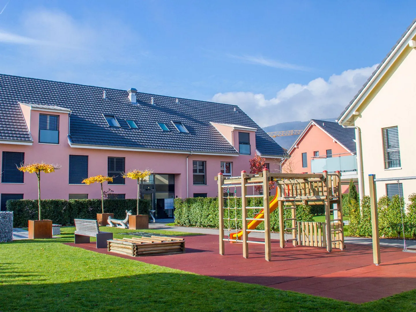 Superbe appartement de 4,5 pièces au rez-de-chaussée - Photo 2 sur 13