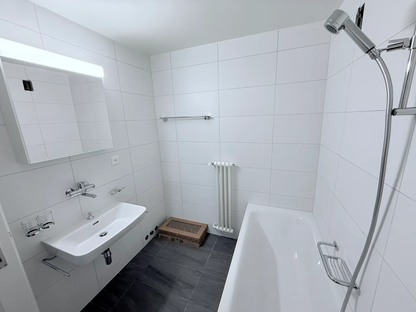 Appartement rénové avec balcon - Photo 6 sur 6