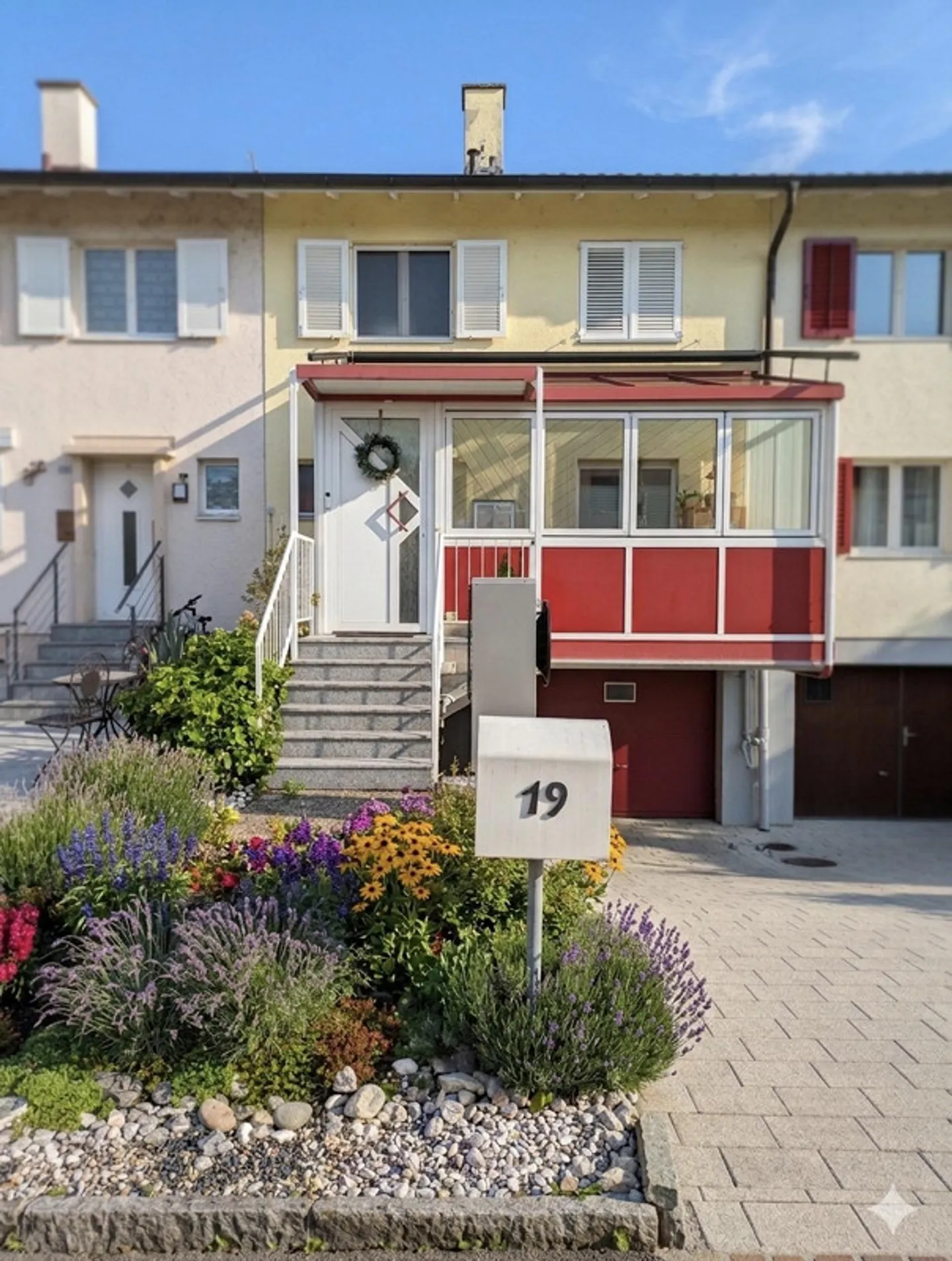 Maison individuelle rénovée de 4,5 pièces avec véranda et pompe à chaleur - Photo 1 sur 17