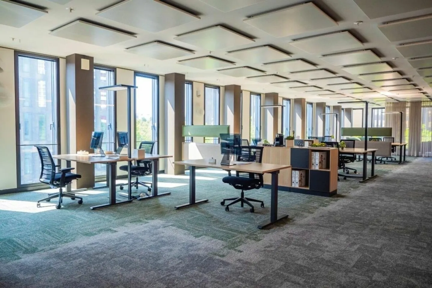 Vollausgebaute Büroflächen in den Quadro Towers - Foto 2 von 10