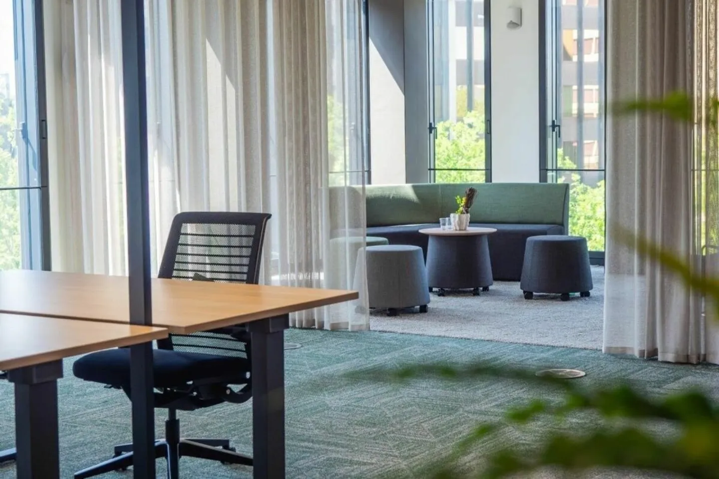 Vollausgebaute Büroflächen in den Quadro Towers - Foto 4 von 10