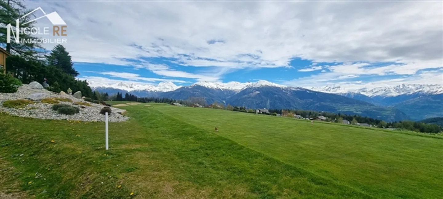 Vivere lussuoso sul campo da golf con vista mozzafiato sulle Alpi! - Foto 14 di 20