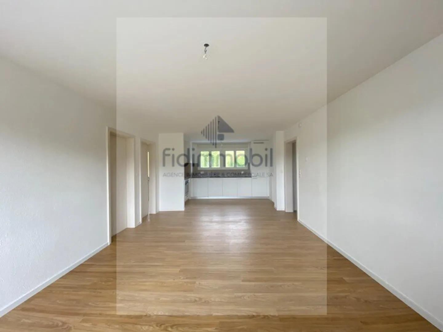 In affitto, 3,5 stanze, Primevères 2, Le Locle Completamente ristrutturato - Foto 2 di 8