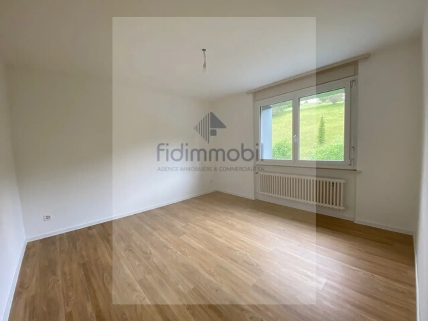 In affitto, 3,5 stanze, Primevères 2, Le Locle Completamente ristrutturato - Foto 5 di 8