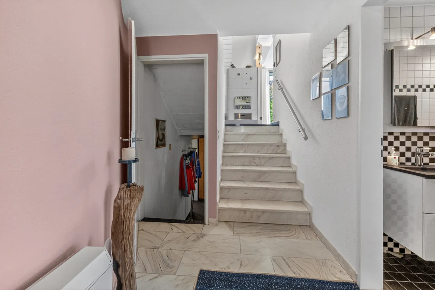 Charmantes Doppeleinfamilienhaus in Lachen - Foto 12 von 26