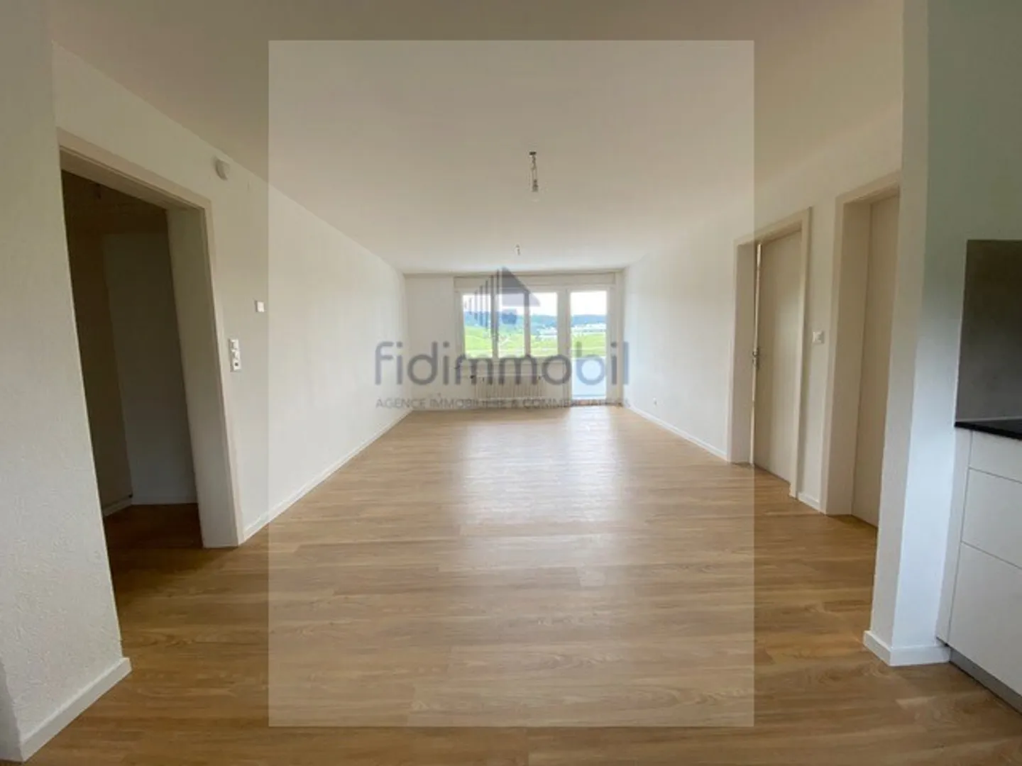 In affitto, 3,5 stanze, Primevères 2, Le Locle Completamente ristrutturato - Foto 3 di 8