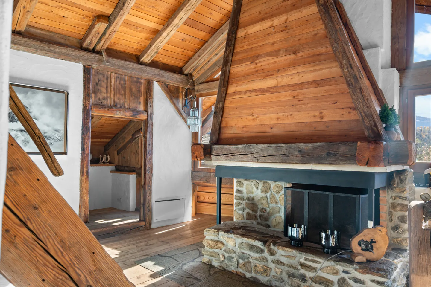 Magnifica fienile ristrutturato nel cuore del villaggio di Icogne - Foto 3 di 5