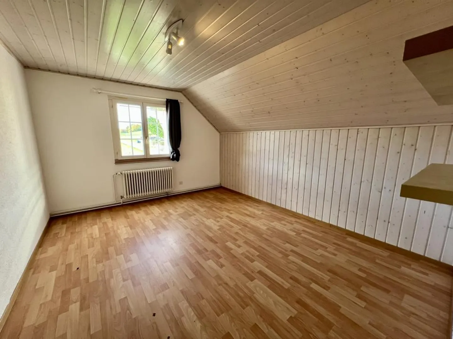 Propriété rurale - maison familiale avec dépendances - Photo 12 sur 13