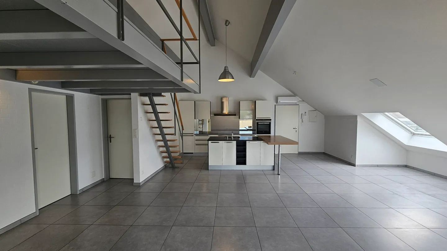 Außergewöhnliche Loft-Wohnung - Foto 4 von 13