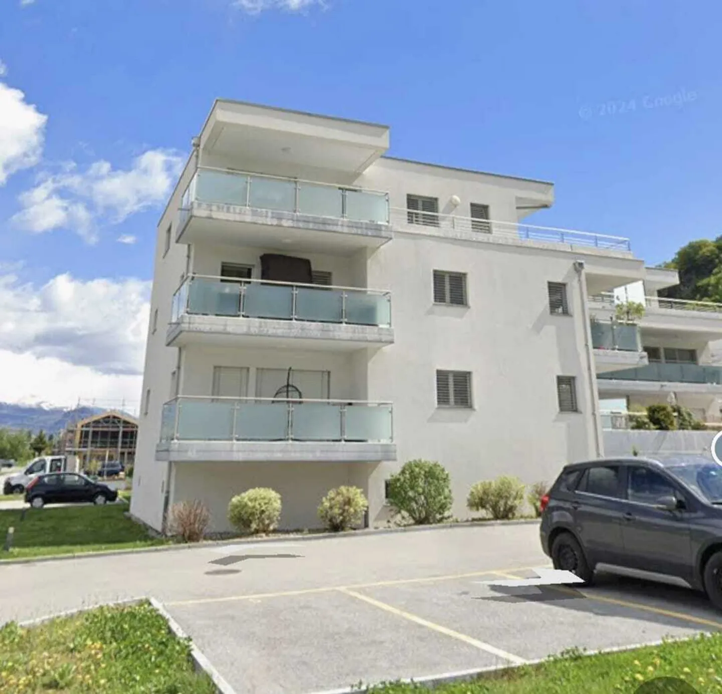 Beautiful 3.5-room apartment available from January 1, 2026! (F04) - Photo 1 of 1