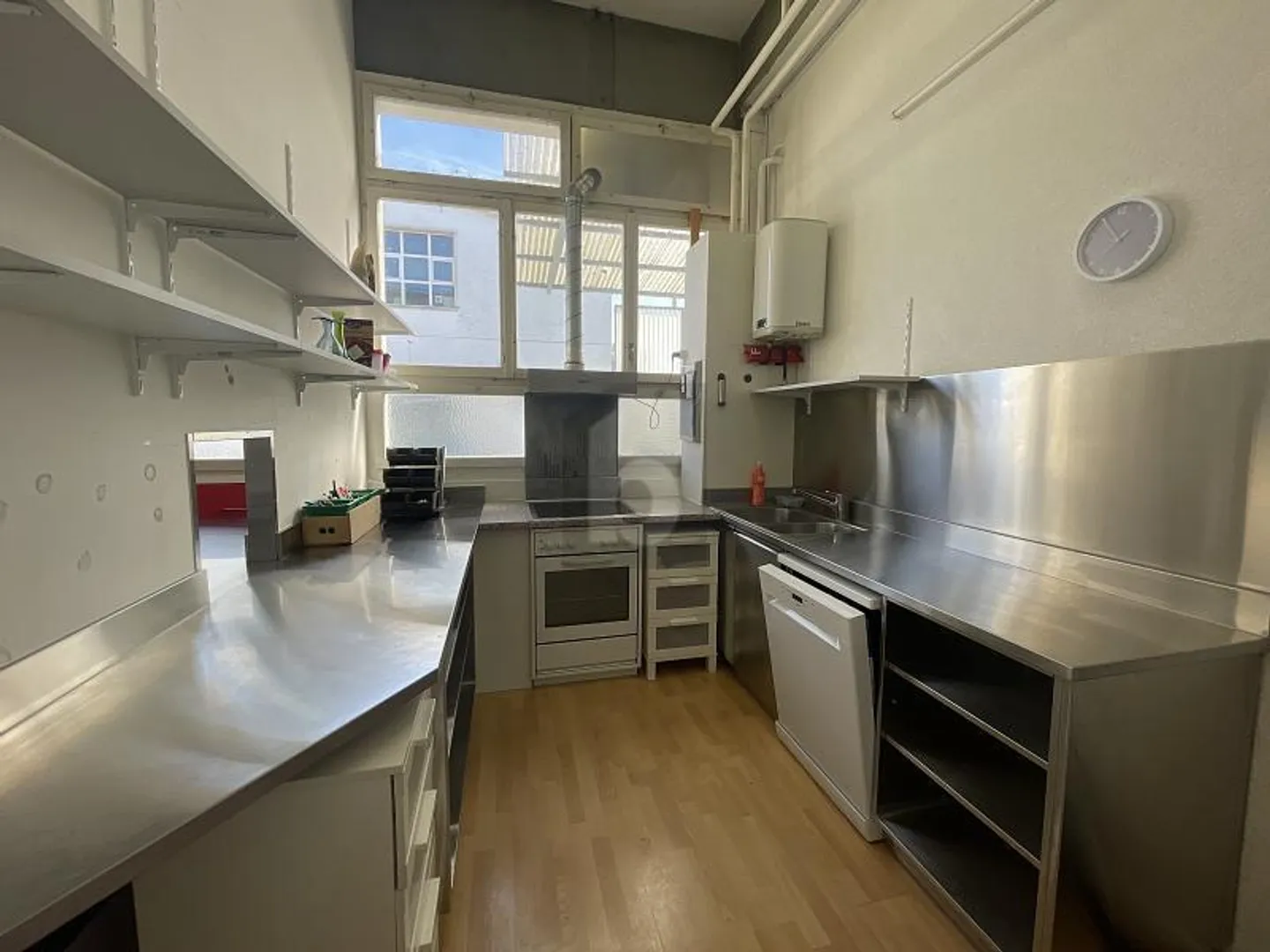 SPAZIOSO NEL POSTO GIUSTO - Foto 5 di 6