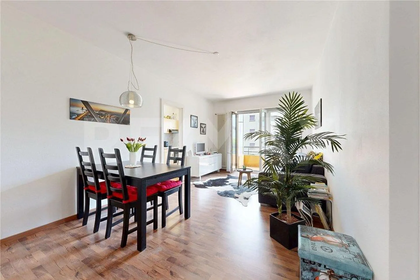 Wohnung mit Balkon und Parkplatz - Foto 5 von 13