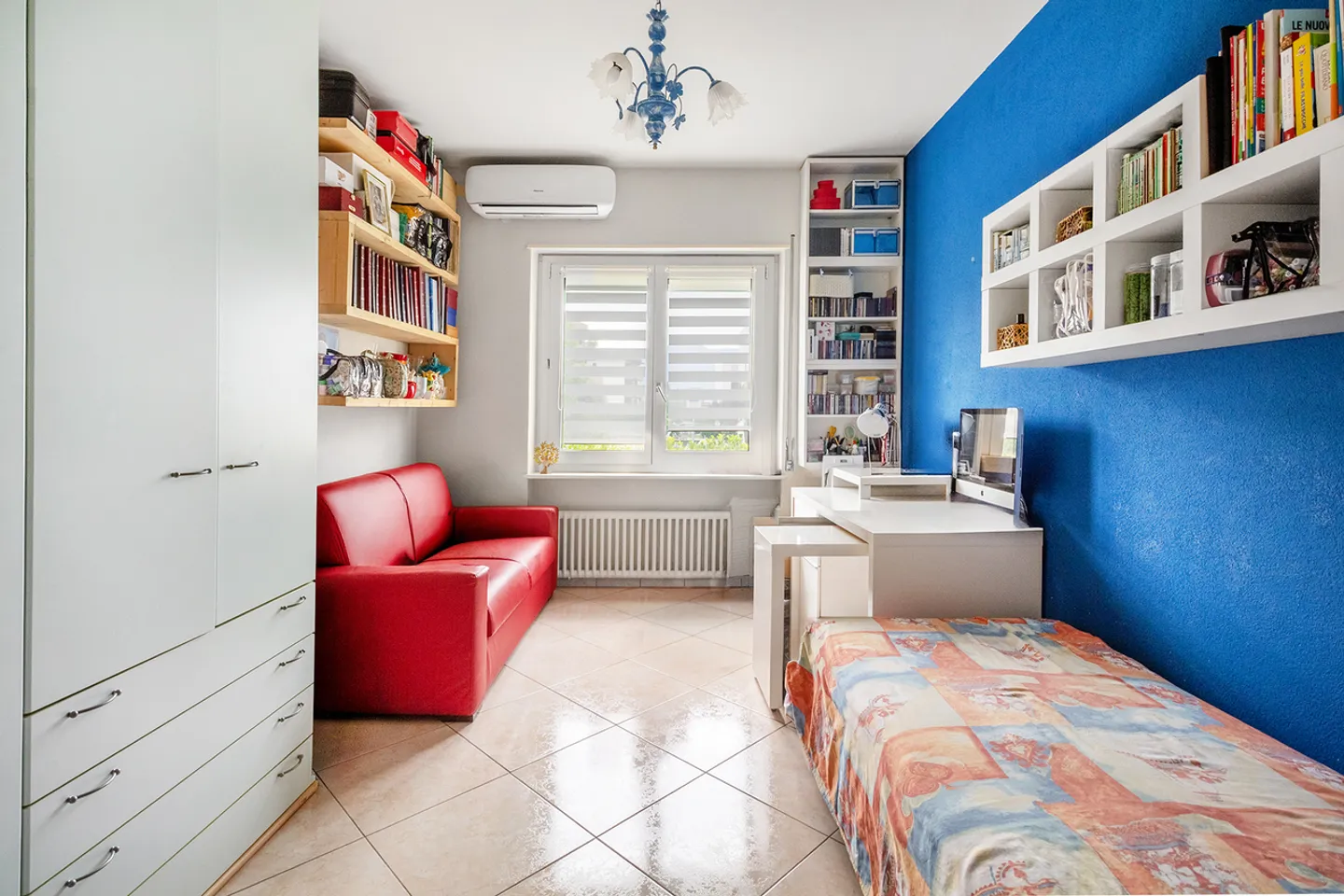 Spaziosa bifamiliare: ideale per due famiglie o per chi cerca total... - Photo 6 of 11
