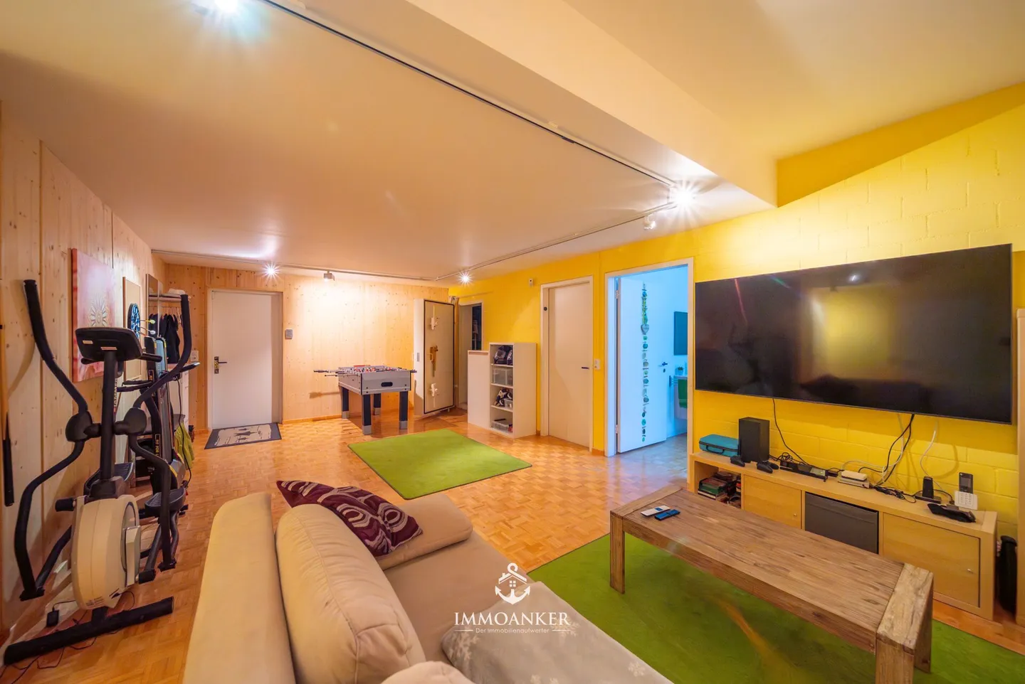 Dein persönliches Refugium: Das exklusive 9.5-Zimmer-Eigenheim mit Seesicht und Pool in Richterswil - Foto 10 von 14