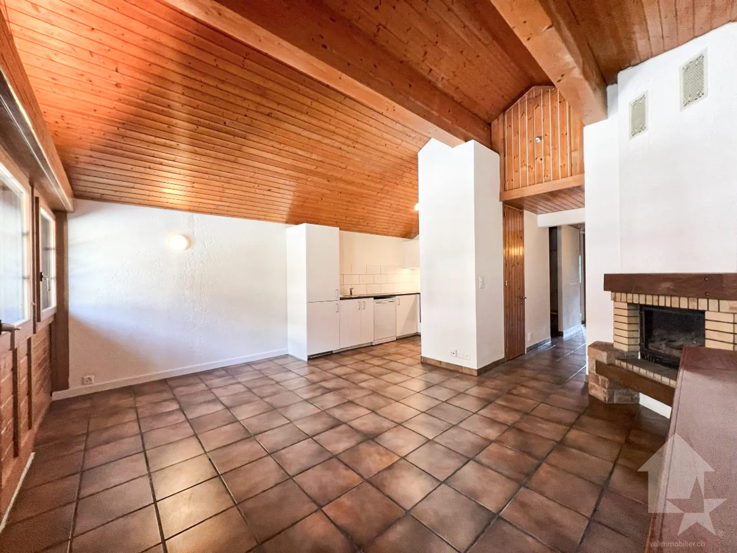 Beautiful Apartment in the Center of the Village of Grimentz - Photo 1 of 12