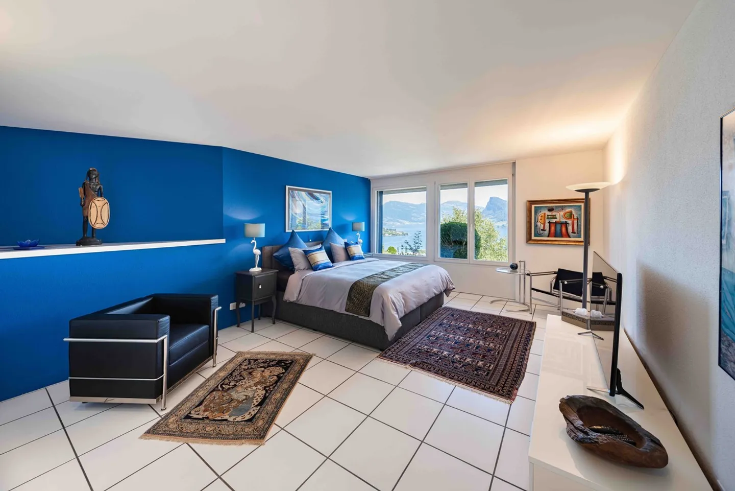 Villa exclusive avec vue spectaculaire sur le lac et les montagnes - Photo 11 sur 34